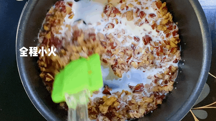  教你做|想吃枣糕不用买，1把红枣1碗面粉教你做，松软香甜，比蒸馒头简单