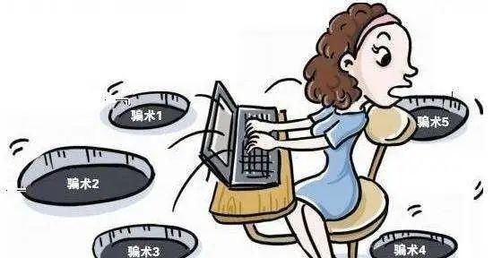 小丽|警惕！这个姑娘，竟有两副面孔！