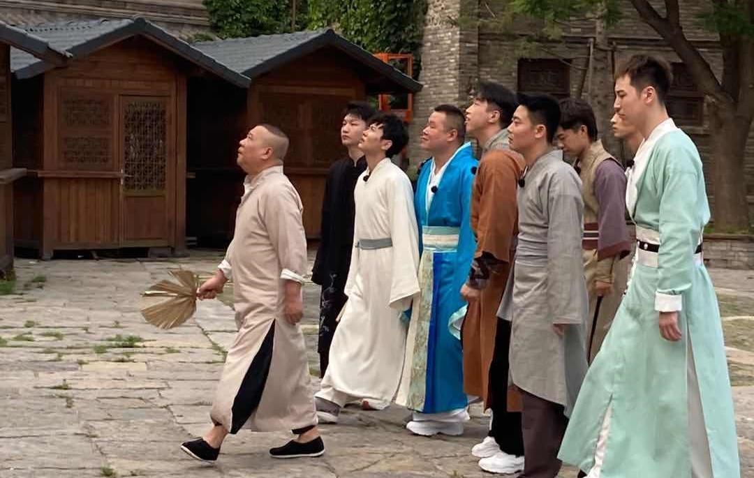  合作|《德云斗笑社》播出档期确定，德云女孩不再无尽等待，期待