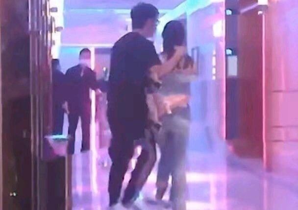  永远|王岳伦风波后告白妻女：永远爱你们，至死不渝！李湘回复3个表情