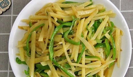  光盘|青椒和此物一起炒，比肉还好吃，上桌就光盘，软化血管，早食早好