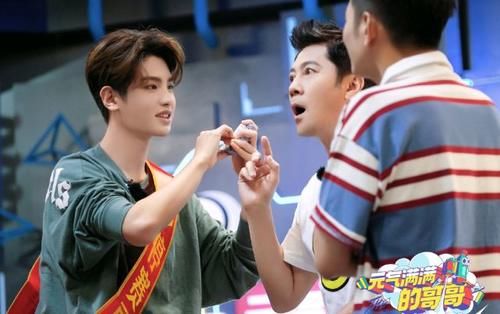  捉迷藏|捉迷藏游戏玩得这么无聊？一档可以火的综艺，又让芒果台搞砸了