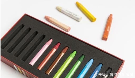 上课时|上课时,“偷吃”这几种零食很难被老师发现,你有没有偷吃过呢