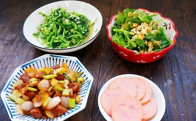  好吃|晒晒一家三口的极简晚餐，营养好吃，省时省力，拒绝浪费