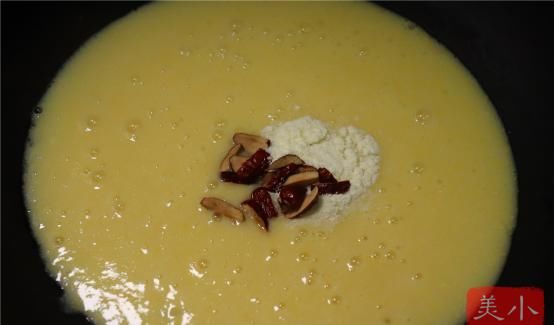  小孩|吃剩的玉米棒别扔掉，这样简单一煮，营养又暖胃，小孩一碗不够吃