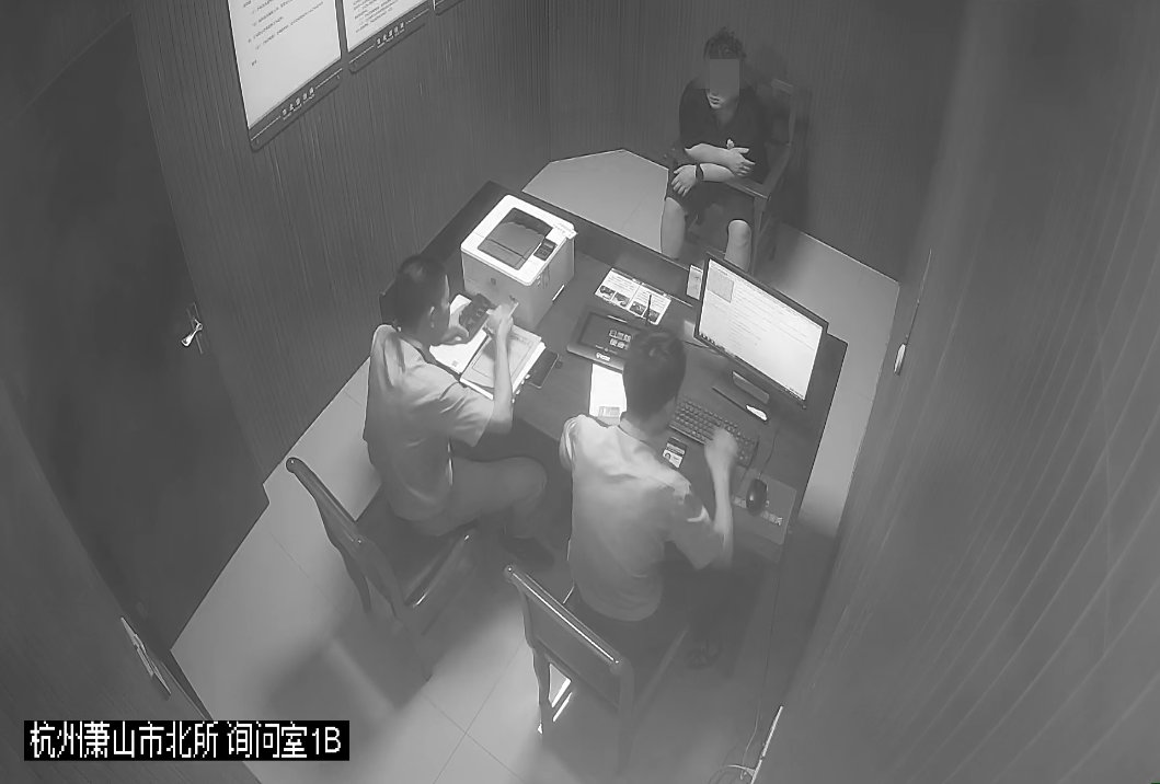 黄某某|3男1女被拘！都是“因为爱情”