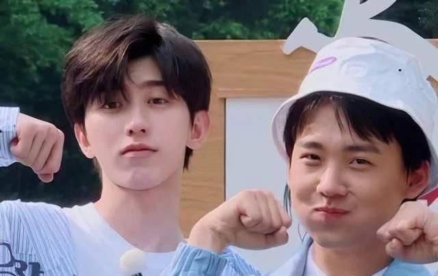 蔡徐坤|《奔跑吧》炒cp从未失手,尽管baby已婚,仍给蔡徐坤拉了别的官配