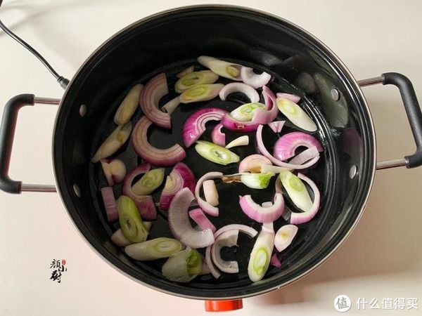  鲜虾|68元自制火锅，17种食材煮一锅，芝士鲜虾加泡面，太过瘾了