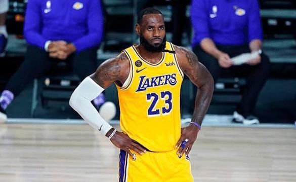 雄鹿|NBA罢赛更新：詹姆斯不满雄鹿，生气退场！勇士格林另类发声