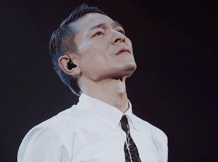  歌手|演唱会最难抢到票的三位歌星，开售秒没，歌迷苦等二十年依然无果