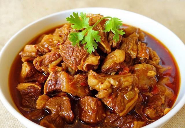  大厨|大厨教你，“红烧牛肉”的正宗做法，好吃又下饭