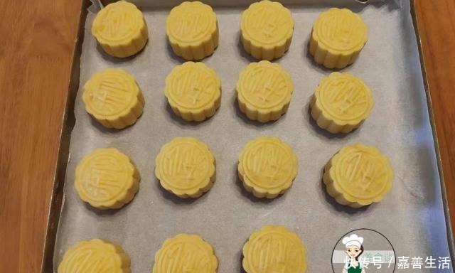 咬一口|这美味，超市要几百块一盒，自己做更实惠，咬一口还爆浆，抢着吃