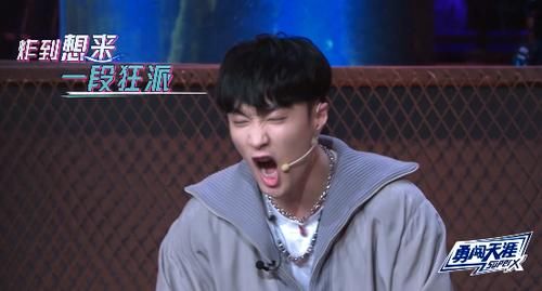  失控|苏恋雅凤凰涅槃，张艺兴表情管理失控，钟汉良好评系统失灵
