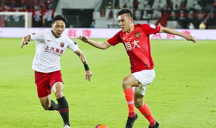  恒大|恒大首发阵容最大悬念揭开，曾困扰卡帅多时，如今终于迎刃而解