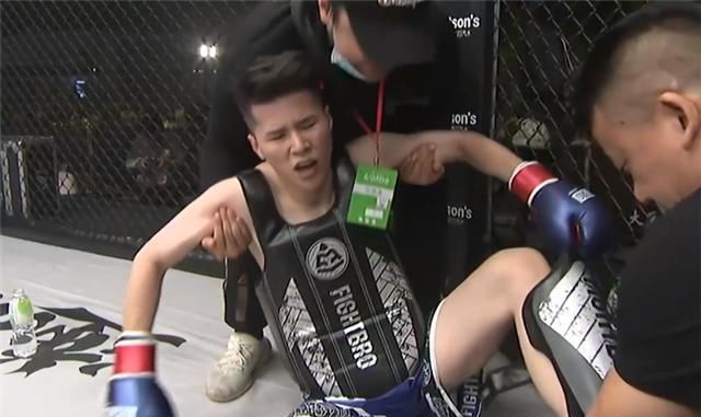  手上|毒纪寒夜一场拳赛解危机！谁注意到两人手上小动作，好像明白了啥