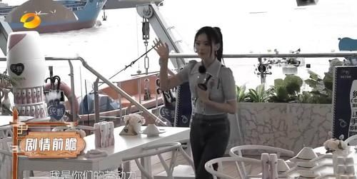  赵丽颖表|《中餐厅》赵丽颖责任心爆棚，首次回应炒酱油事件，初见杨超越反应可爱