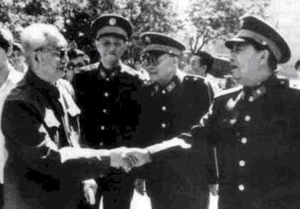 大喊|1967年有小鬼大喊:秦基伟,把他交出来!秦将军藏的是哪位上将?