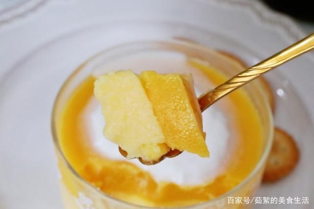 慕斯|最近这网红甜品火了,搅一搅,放入冰箱冷藏就能吃,高颜值又美味