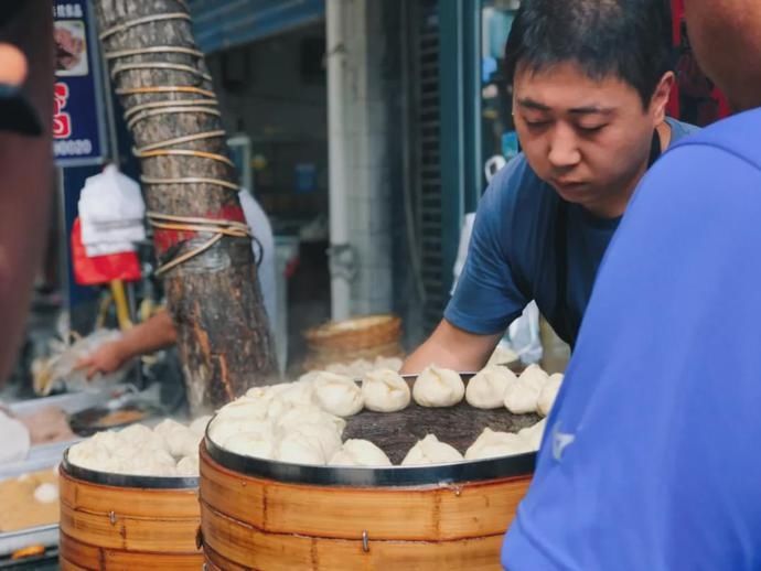  家包子|西安这家传了四代人的包子，每一笼出锅都要抢！