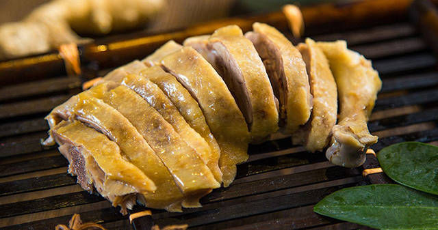 鸭血粉丝汤|中国最喜欢吃鸭子的城市,每年要消费2亿多只,网友:现在就动身