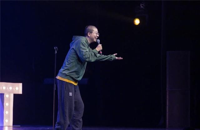  节目|《脱口秀大会》变味了？池子解约卡姆被抓，李诞也撑不起来？