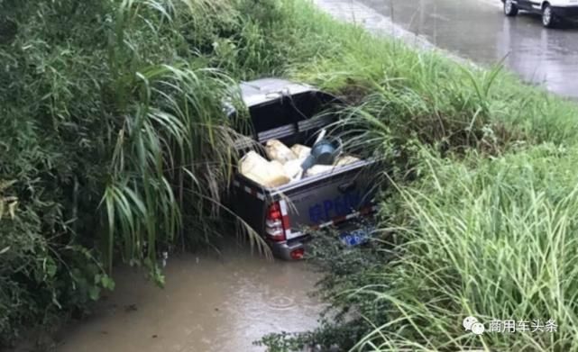 逃不出|货车坠河事故频发，为何多数司机逃不出去？