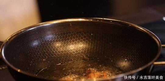 解馋|茄味油焖虾,用家常的做法,酸甜可口解馋又过瘾