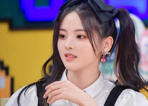  R1SE|同是“门面担当”，火箭少女有杨超越，R1SE有周震南，硬糖少女呢？