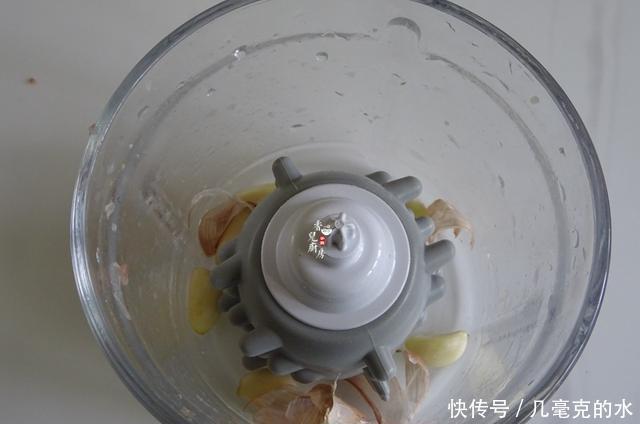 上桌|高温天,最爱做这菜,蒸一蒸就上桌,鲜嫩美味又营养!