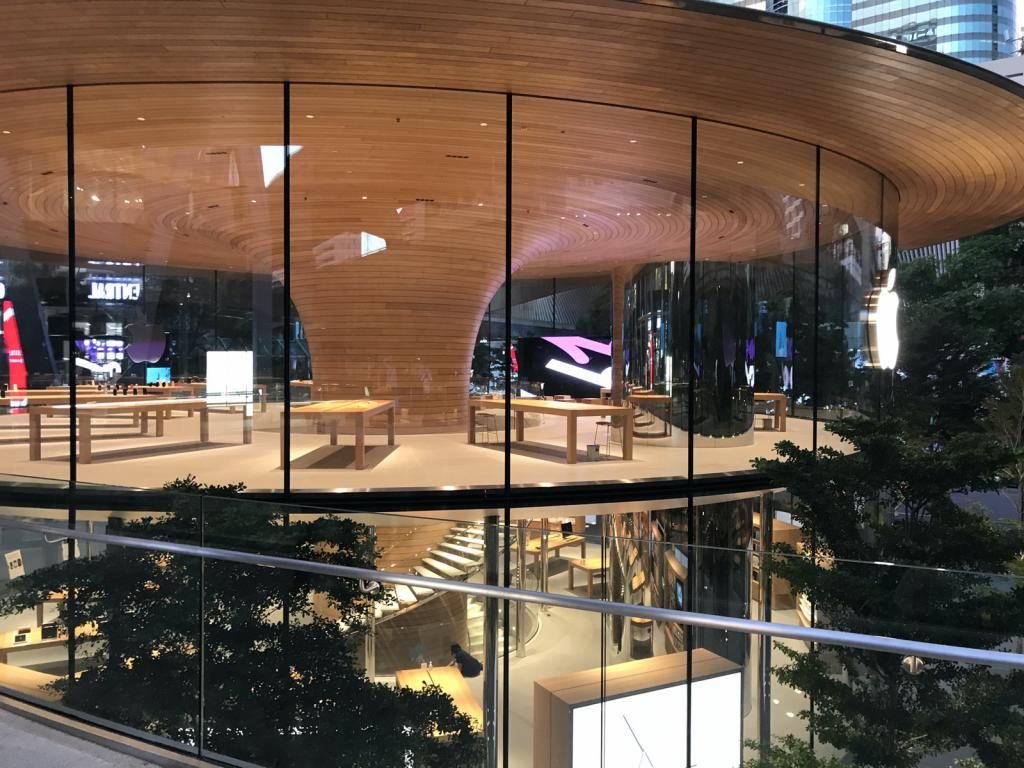  带来|国外网友带来泰国曼谷Apple Store最新照片