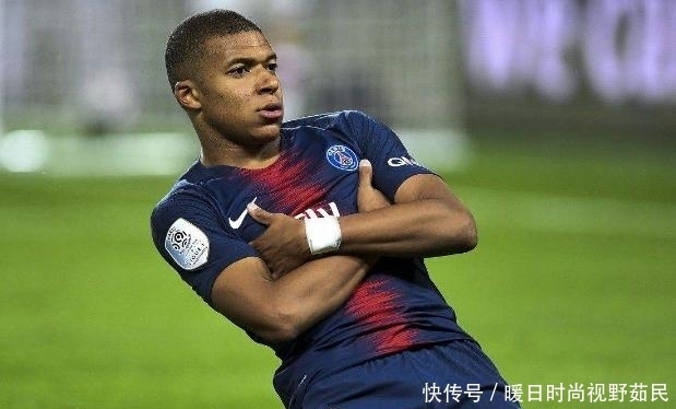 梅西|梅西联赛双20+,不仅意味着历史第一,更引领着一种趋势