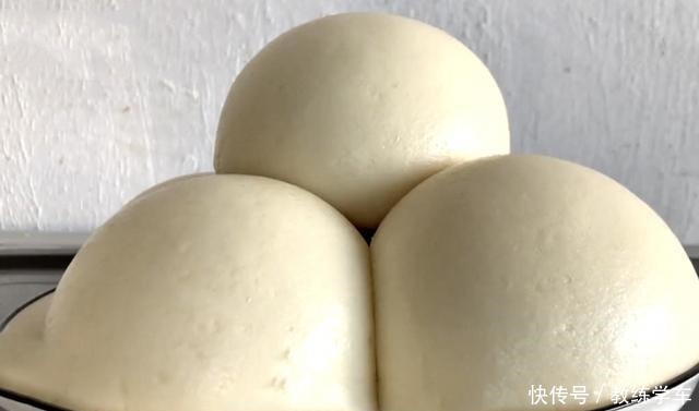 柔软|蒸馒头时,牢记3大技巧,馒头蓬松柔软,不塌陷不回缩,特好吃