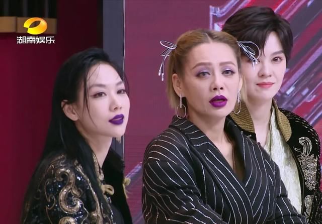  投奔|蓝盈莹野心大遭人嫌！投奔宁静，五人组里4位姐姐不爱搭理她