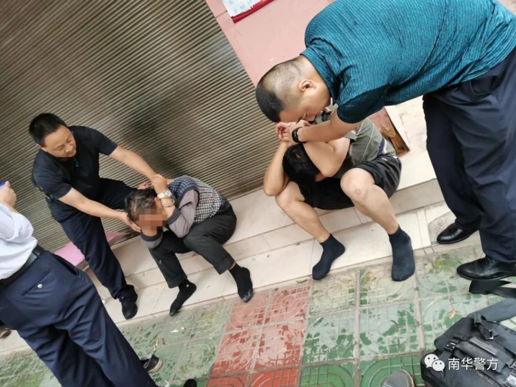  抢劫|恶性抢劫金店，潜逃5年终落网