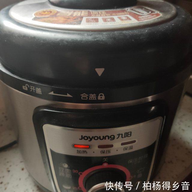 爽滑|肉皮冻,Q弹爽滑,满满的胶原蛋白