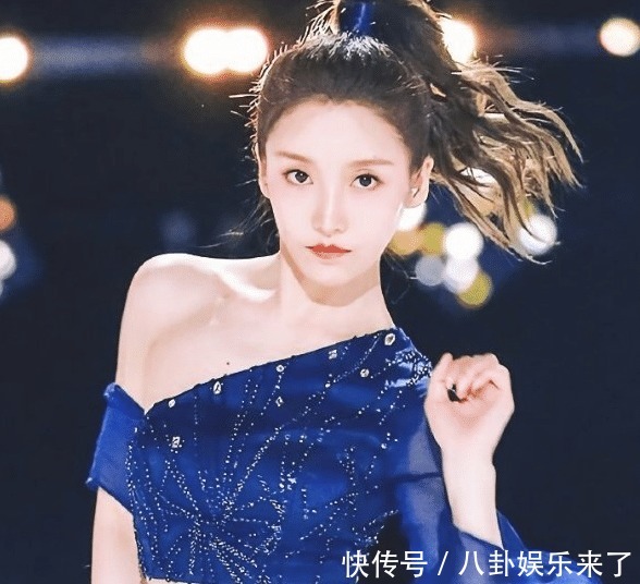  滤镜|姜贞羽录节目时被粉丝抓拍，离开了美颜滤镜后，这颜值我没眼花吧