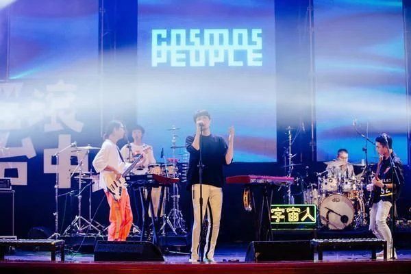  应战|告五人风光入围金曲4奖！　开唱“吃水煮餐数月”应战