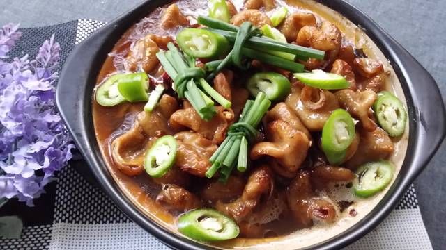 肥肠|重口味的菜---肥肠煲海带皮