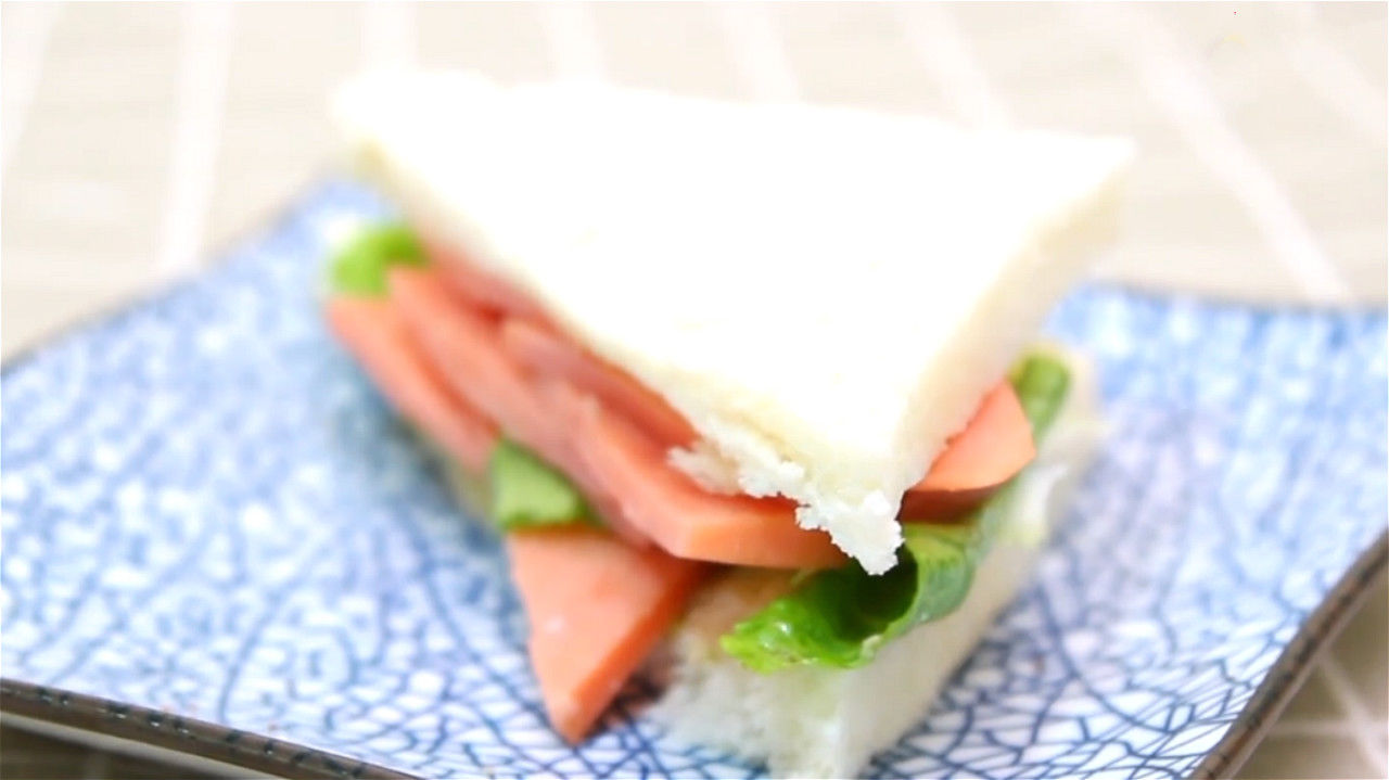  教你做|早餐不用愁，教你做简单三明治做法，营养丰富还健康，懒人必备