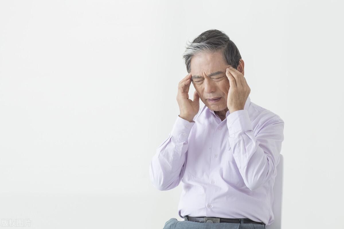 男人开始衰老的六大标志(男人开始衰老的六大标志，只要没超过四个，恭喜你身体还很硬朗)