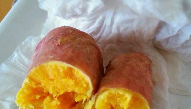  好吃|想要吃烤红薯不用买，教你自己在家做，好吃又营养