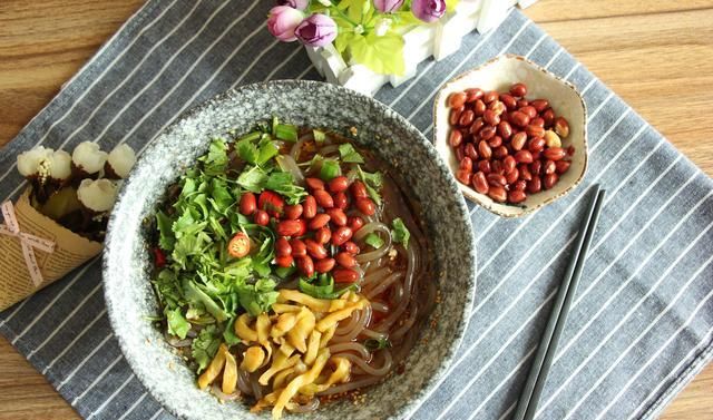 不用|家里也能做酸辣粉,网友:“再也不用去店里面吃了”