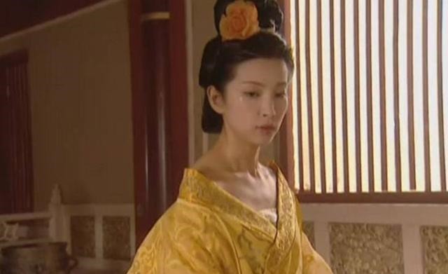 唐朝|她是唐朝第一美人，17岁与人私通生子，想学武则天当皇帝！