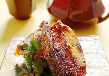 推荐|美食推荐:葱香牛腩、干烧鲅鱼、蒜蓉蒸扇贝制作方法