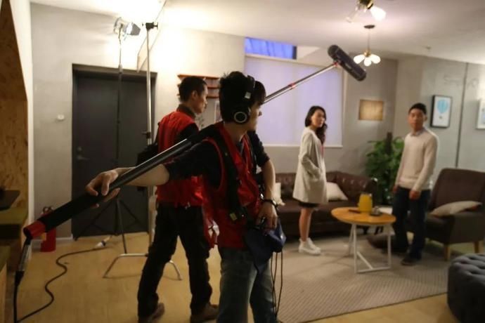  怪不得|怪不得他能看上伊能静，敢情喜欢打脸呗！