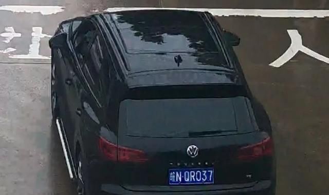 通安全法|曝光，六安这些车辆不礼貌，行人被抓