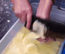 GIF|搞笑GIF:妈妈内心受到10000点伤害