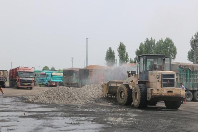  触目惊心|触目惊心，此地交警一夜连查“百吨王”19辆