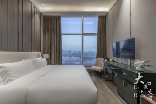  俯瞰|360°俯瞰九宫庙商圈！大渡口这家酒店给你轻奢感受、云端体验