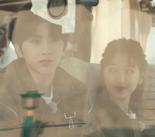  信大家对|“跑男”最新路透照，郭麒麟缺席，毛晓彤难掩美貌，成毅差距有点大！